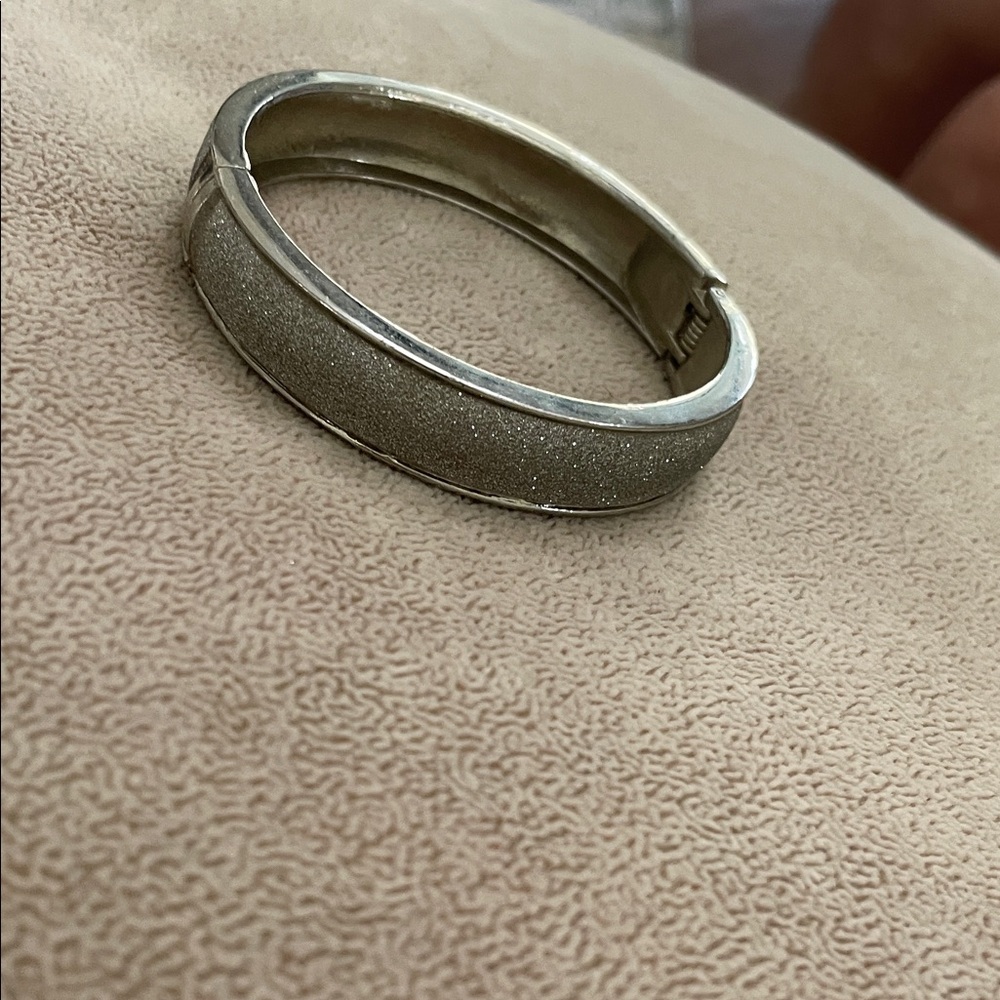 Elegant Silver Women’s Bracelet